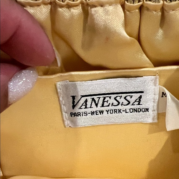 Vintage Gold Textured Evening Clutch - Picture 7 of 13